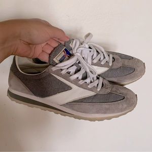 Brooks Heritage Vanguard running shoes